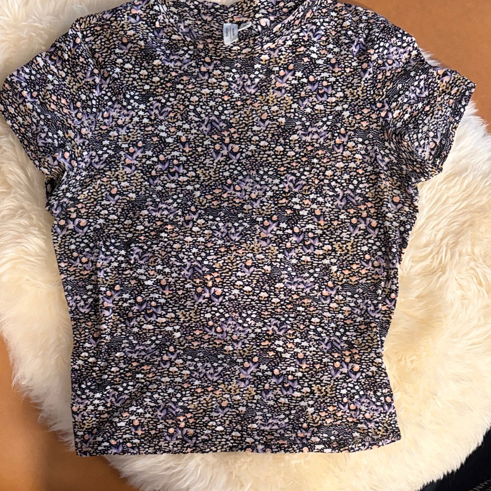 & Other Stories Floral Print Short Sleeve Women’s Top - size 8